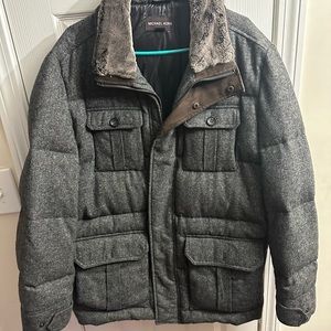 Michael Kors Down filled coat Men’s XXL great condition !!